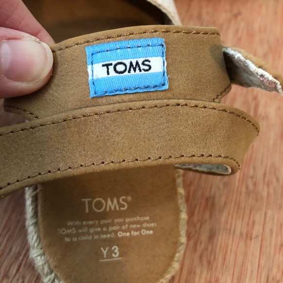 TOMS Espadrille Sandals 3Y - Picture 3 of 4